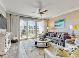 Amazing Santa Rosa Beach condo with pool hot tub & pickleball