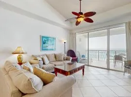 Gorgeous beach condo with furnished balcony panoramic view & pickleball