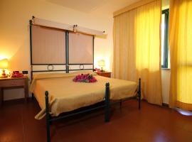 Marina del Marchese, hotel en Botricello