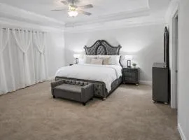 VIP Luxury 5BR Modern Home Max 12 Guests