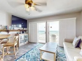 Upgraded Gulf Beachfront Condo with WiFi Shared Pool & Seasonal Beach Service