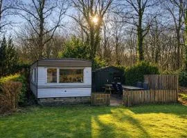 Gezellige Stacravan in bosrijke omgeving - De Tien Heugten, Drenthe
