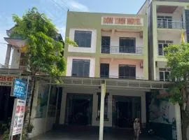 Son Tinh Hotel