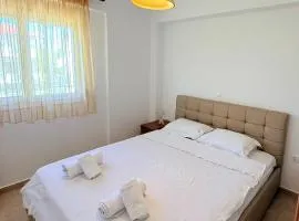 Polichrono Summer Escape 2BR 200m to Beach