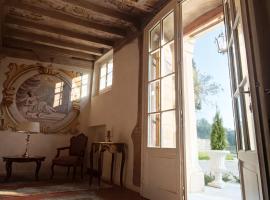 Villa Dorigny Dimora Storica con Affreschi e Giardino, hotel a Verona