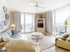 Well-appointed condo with amazing views pool & hot tub - Close to beach