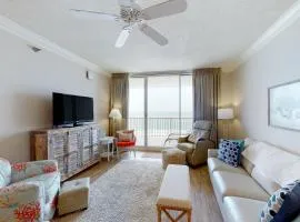 Waterfront condo with indoor & outdoor pools hot tubs & on-site restaurants