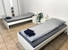 bookandstay24 Groß-Zimmern 2 Zimmerwohnung mit Küche und Terrasse bei Darmstadt, Frankfurt, RheinMain Gebiet