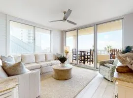 The Beach Club 401C Beachfront condo in Gulf Shores with pools tennis gym