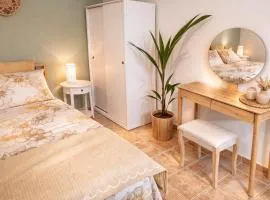 Cozy apartment in Peania (near Airport)