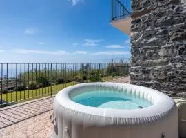 Casa da Felicidade by LovelyStay