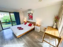 Bonhaven Floral Youth House