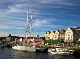 Stay in the Heart of Bergen - Walk to Bryggen & Restaurants