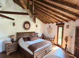 Antu Wellness cabaña de lujo en paine, Hotel in Maipo