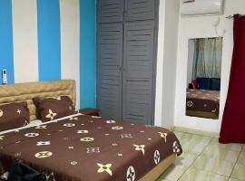 Résidence NARA, hotell i Yamoussoukro