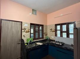 Divine Mercy River Front Villa, Hotel in Bārkūr