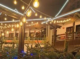 La Ceaune & Hanul Ceaunelor Voronet