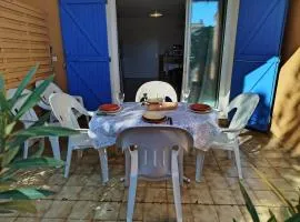 Appartement T2 en rez de chaussée avec terrasse - 5 couchages - 5RICHE23