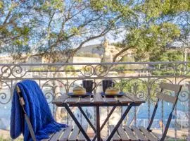 Valletta Marina View - Seafront Apartment