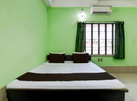 Hotel O Sampad, hotel di Baharampur
