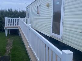 Woodlands Dene - Crimdon Dene Holiday Park - Accessible, Hotel in Hartlepool