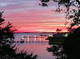 Pirates Bay B204