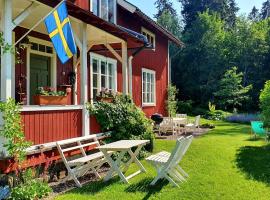 Lägenhet Strömsberg F, hotelli 