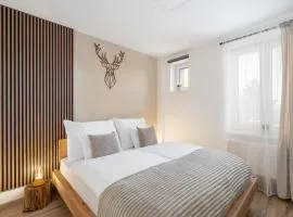 Apartment Hotel STUD MB
