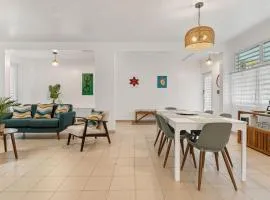 Walkable Rincón Paradise near Plaza & Beaches w/ Carport