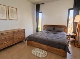 Island Stays - Boutique Private Rooms โรงแรมในบ้านหินกอง