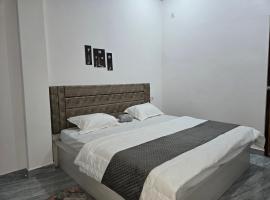 Arctic Inn, hotel a Gorakhpur