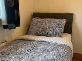 83 Clonmullion Athy county Kildare, hotel a Athy