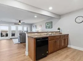 Cozy Condo at Rock Lane Resort