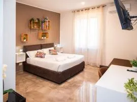 Suebi Central - Deluxe Rooms & Family Suites