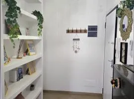 Appartamento AURORA, Liguria