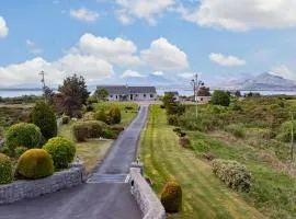 3 Bed in Cashel oc-a32863