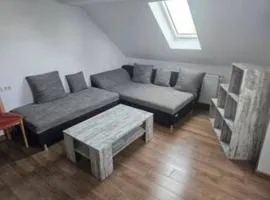 Schöne Vollausgestattete Monteurs- Gästewohnungen 6103
