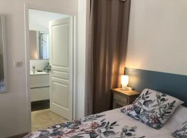 La Cigale et la Fourmi, Hotel in Les Taillades