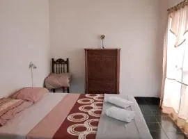 YRIGOYEN a pasos de PEATONAL