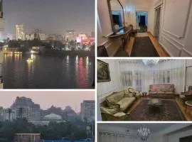 A luxury partment in garden city for families