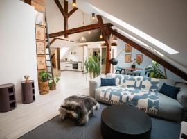 Premium Design Loft - Old Town、コシツェのホテル