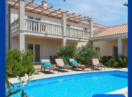 Hvaretta Villas, hotel a Stari Grad