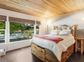 Rustic Cottage with views of the Deschutes River