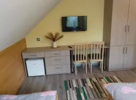 Agroturystyka Dworek Pod Sosnami