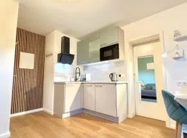 Sonnige, ruhige Gartenwohnung mit Terrasse u. Garten