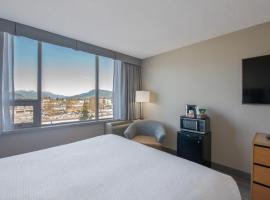 Coast Chilliwack Hotel by APA, hotell sihtkohas Chilliwack