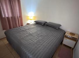 RED HOUSE - Casa de Alquiler Temporario, hotel v mestu Garupá