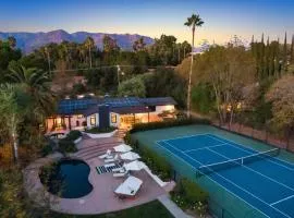 Private Estate with Cottage, Pool & Tennis