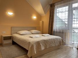 Золота Поляна, Hotel in Poljana