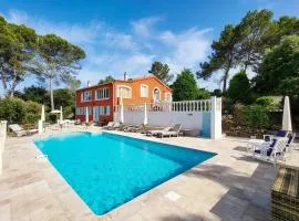 Two family cottages with swimming pool
